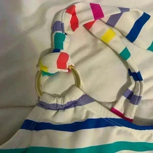 Sugar Beach bikini top sz medium, gold accents, removable pads - Picture 3 of 6